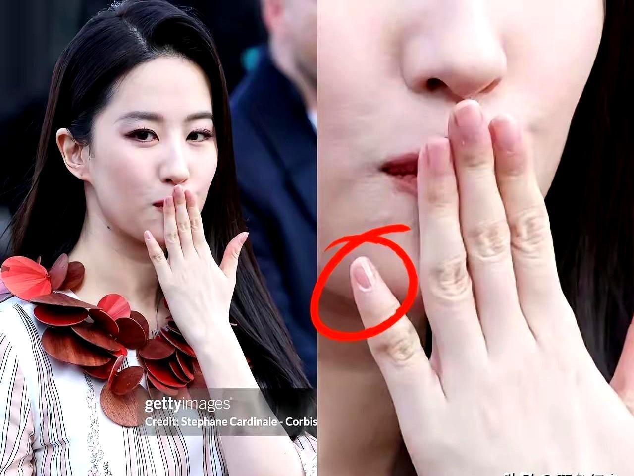 你敢信，刘亦菲的“不完美”反倒比完美更圈粉。她的小拇指指甲盖特别小，跟刚长