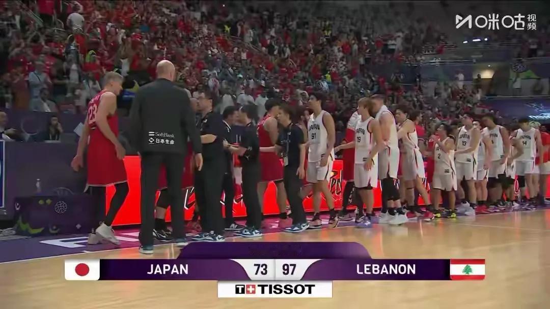 97:73，日本被淘汰，八强最后一席确定中国男篮距领奖台概率大增。本次日本亚洲