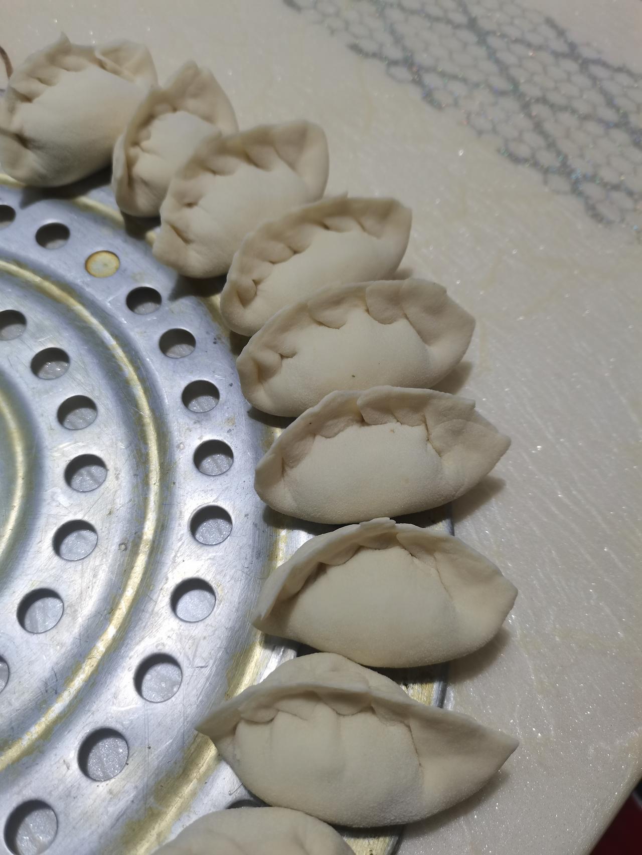 一个二婚带娃的女人礼金要28.8万元，还要房要车，明确不赡养公婆，28.8万也太