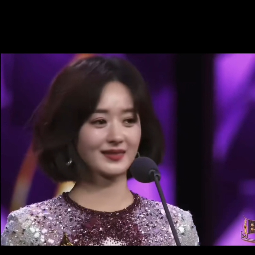 知否官博转发赵丽颖为盛家兄妹俩开心和骄傲，羡慕赵丽颖和王仁君之间的友谊，这么多年