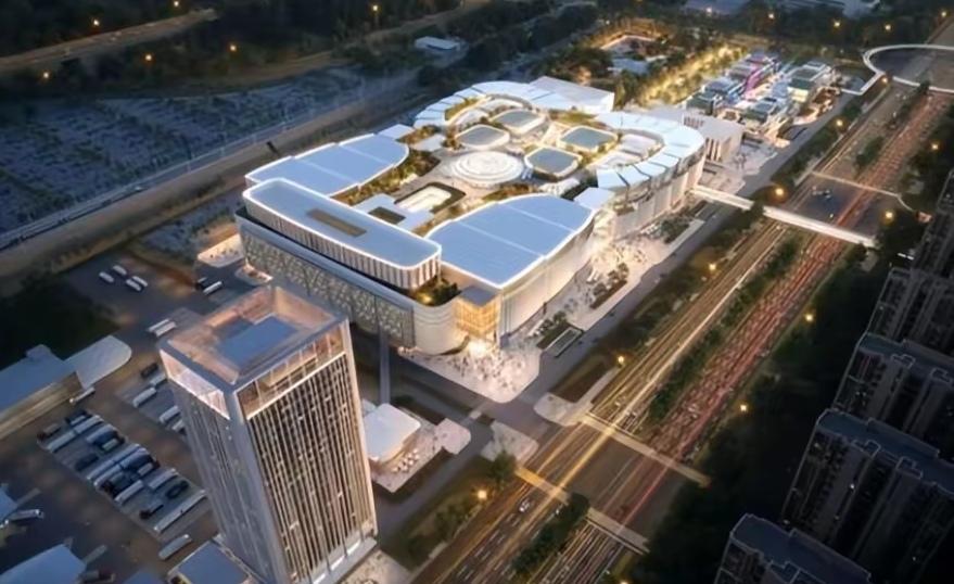 胖东来的新店还没开业，但已经让附近居民和商家，开心的合不拢嘴了！目前胖东来新建的