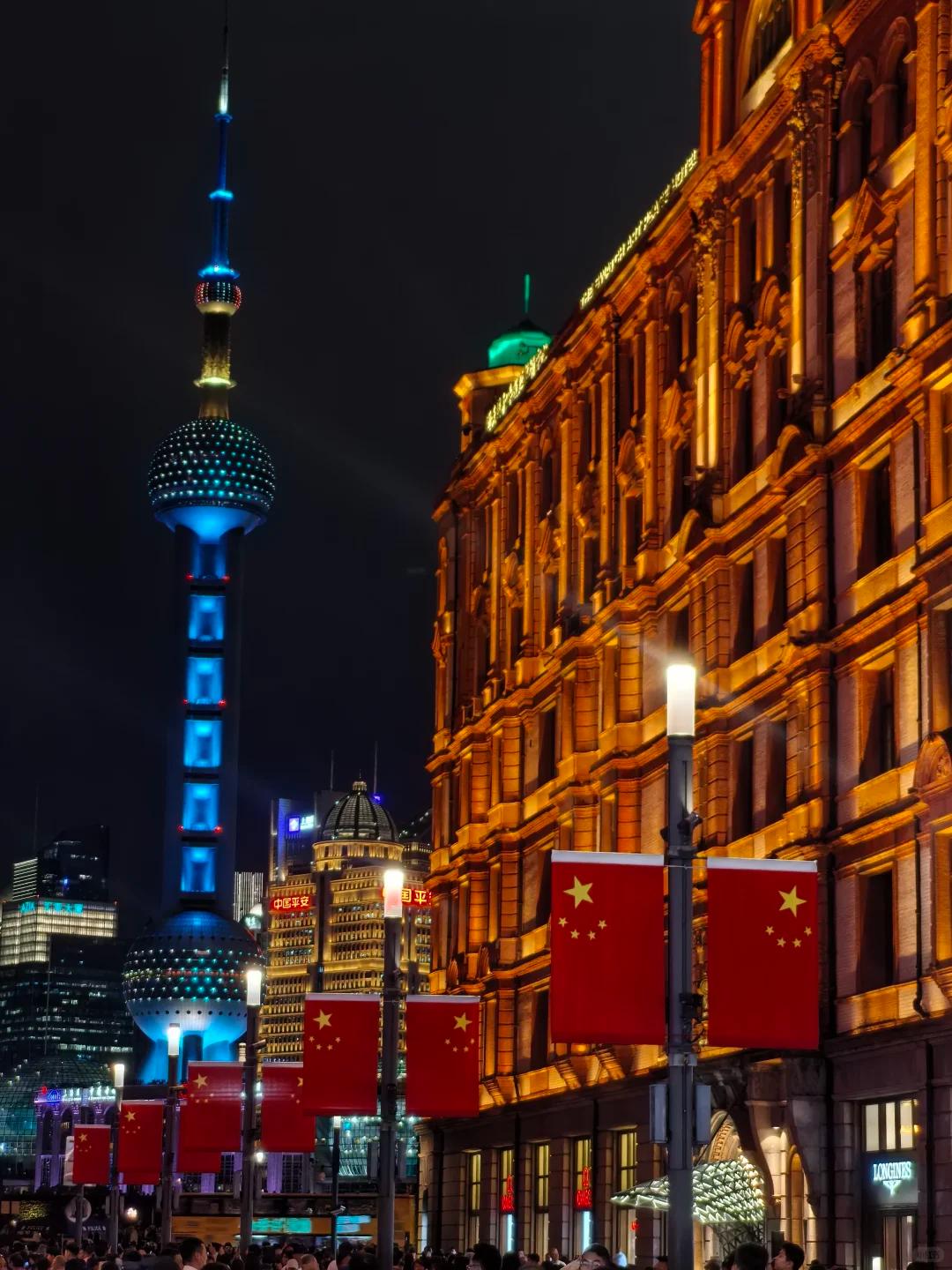 今年国庆，我发现朋友圈安静了很多。 以前这个时候，满屏都是红旗飘飘，配文“此
