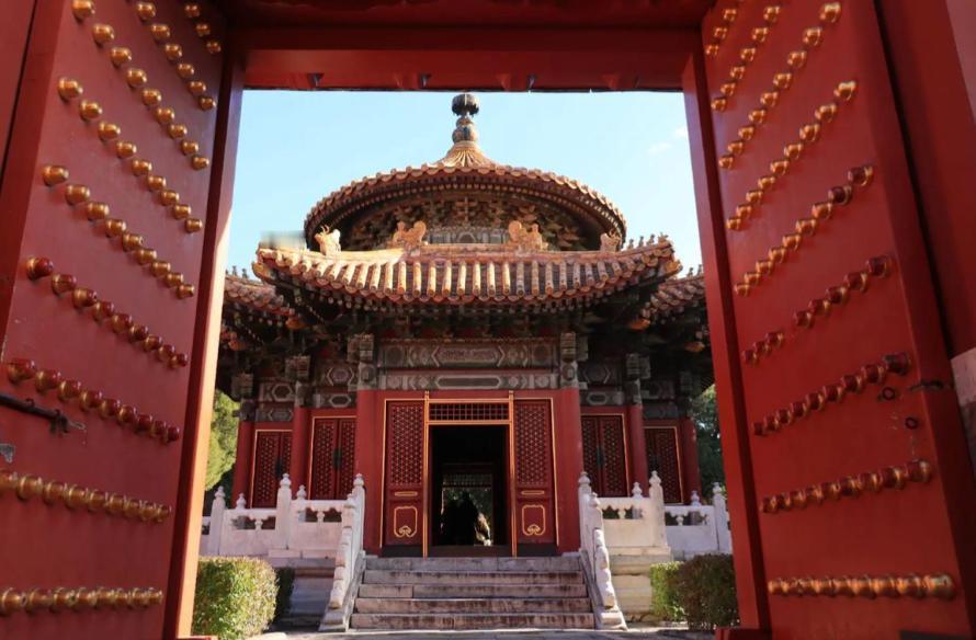 北京故宫早上开门前为什么要大声吆喝？原来是为了防范宫女与太监北京故宫每天清晨