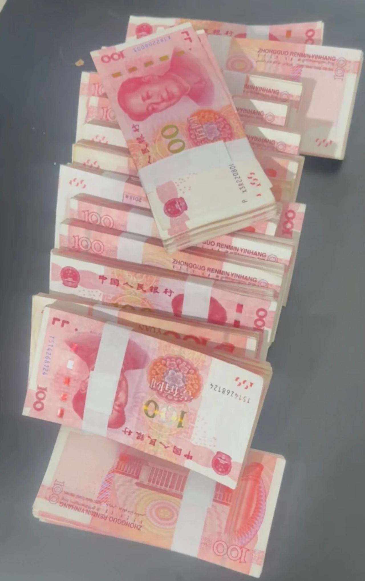 努力的意义，就是手里有钱，遇事不慌，拥有选择生活的底气，安稳过日子