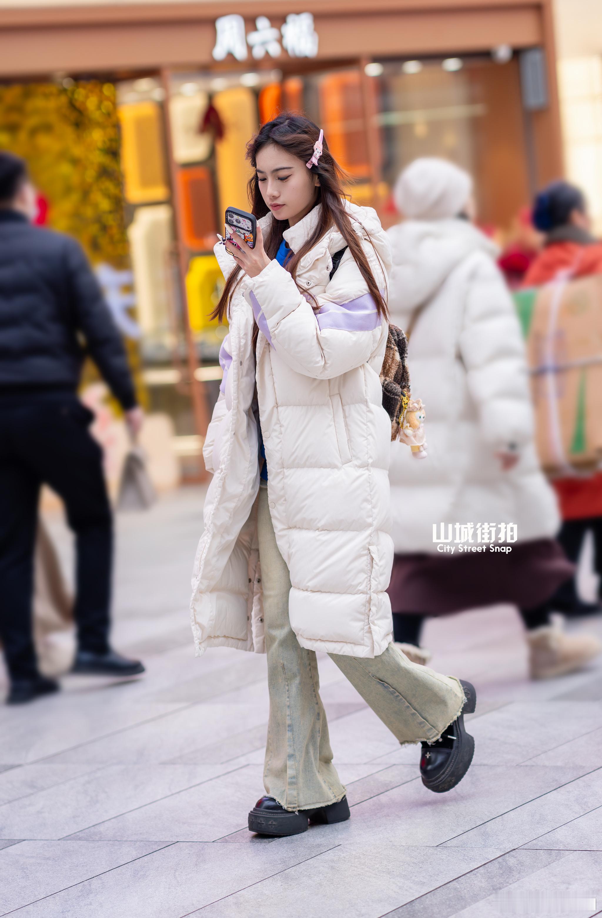 小姐姐夏天经常拍到过~