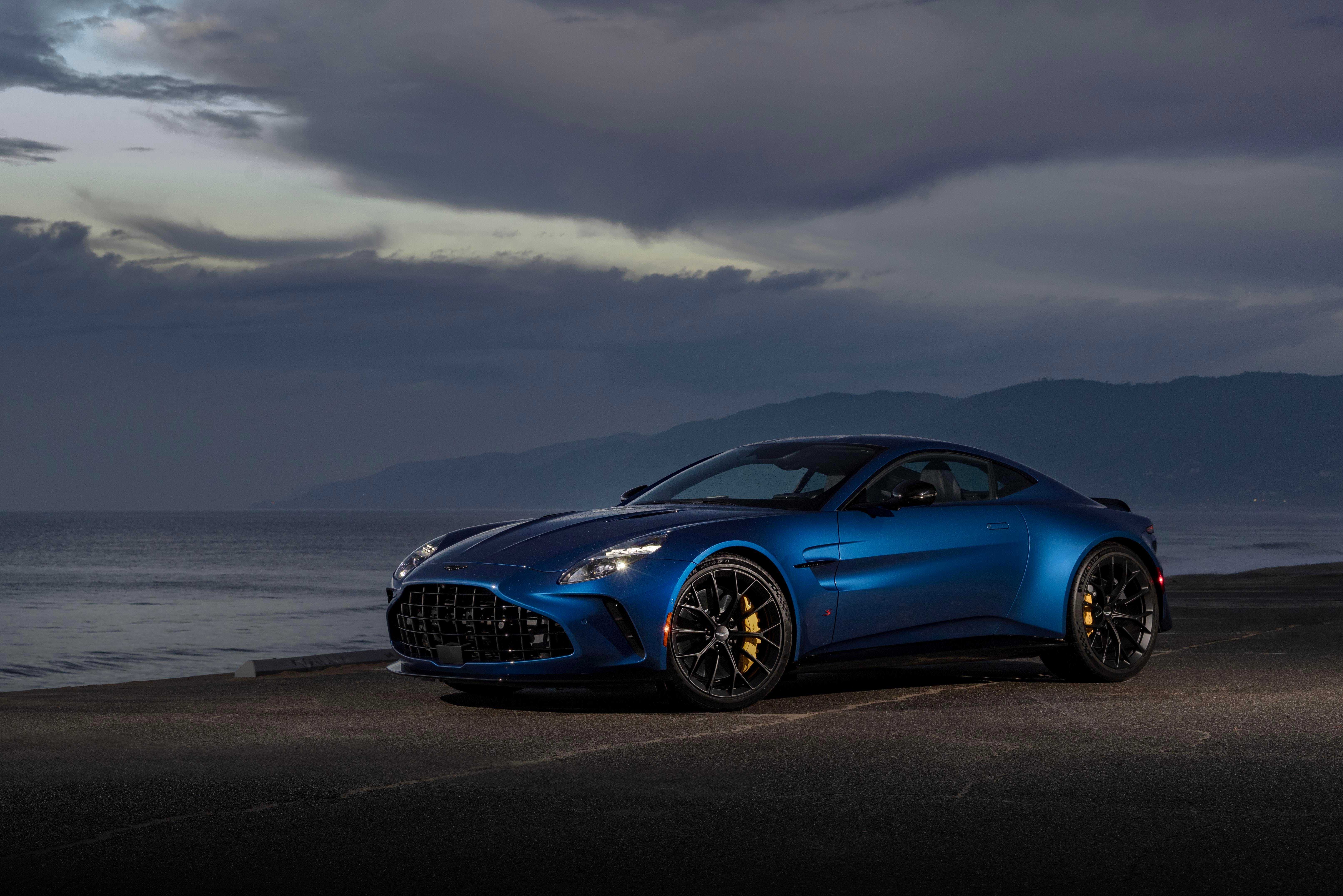 AstonMartinVantageSastonmartin阿斯顿马丁这