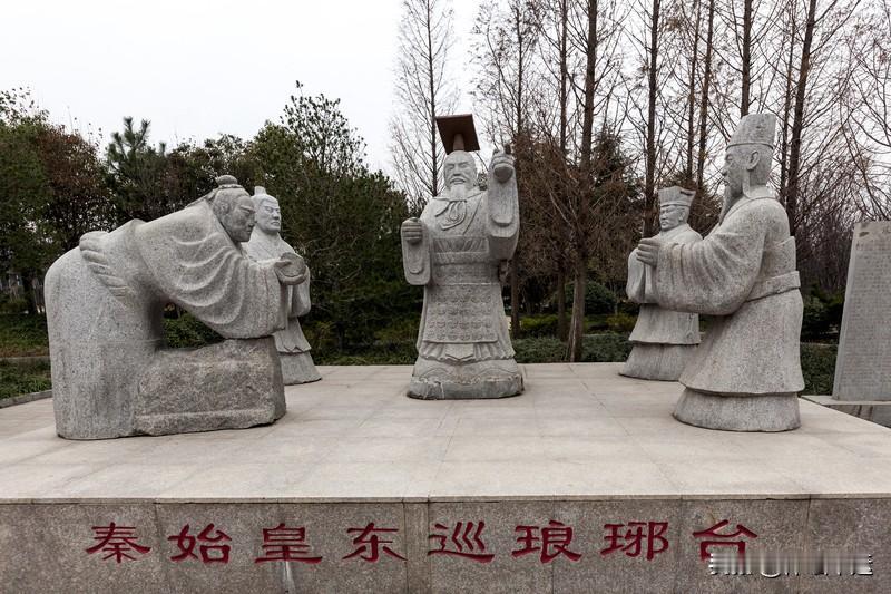 要说千古一帝，秦始皇、汉武帝、隋文帝确实个个实力过硬。秦始皇13岁继位，39