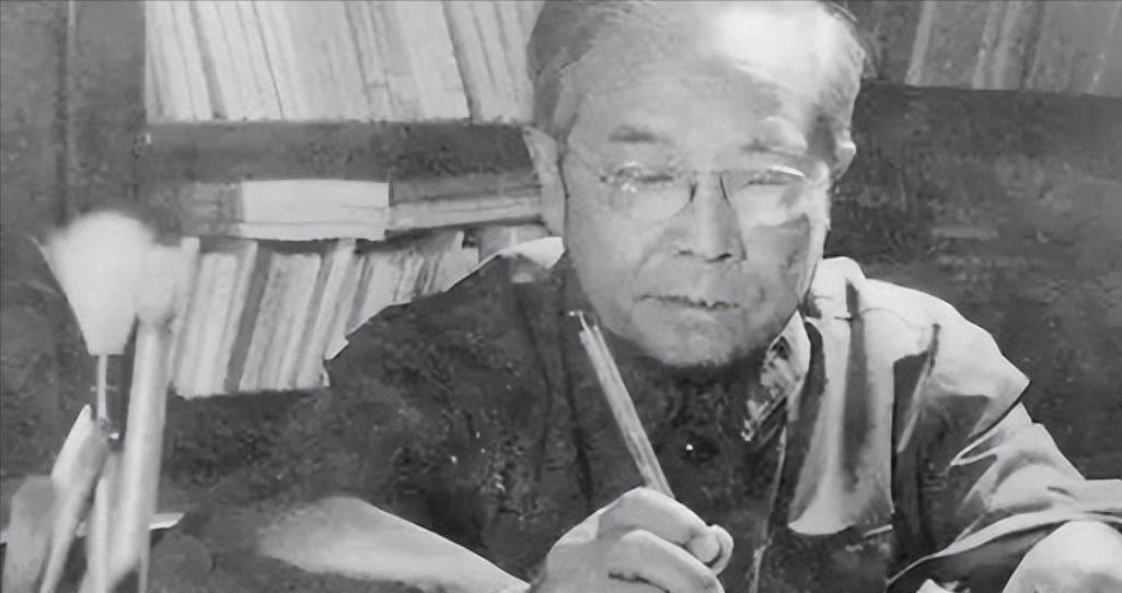 1979年李赤然少将恢复名誉，回南京军区索要工资，空军司令员不满：老家伙平反了还