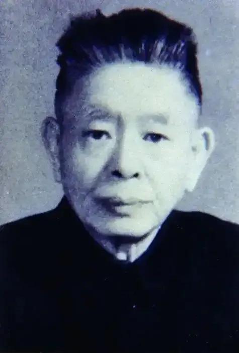 1968年，北大宿舍，一位77岁的老人上吊自尽，他不是普通人，是跟叶企孙齐名的物