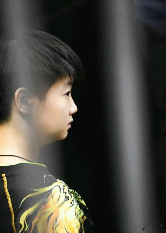 教练组纯消耗莎莎，国乒历届双打组合都是一个周期结束，然后培养新组合，像莎头组合就