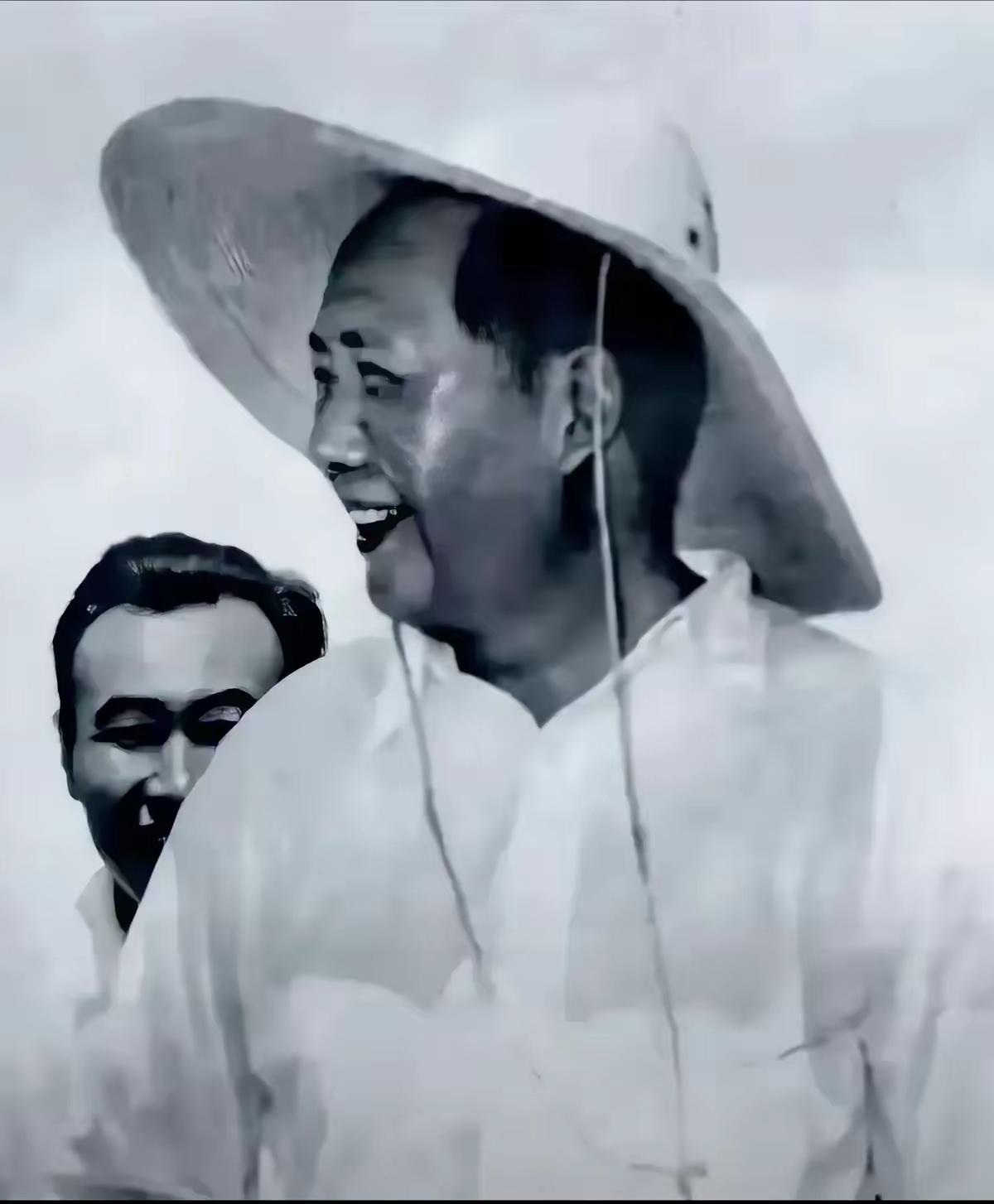 你有没有想过，为啥古巴没出个像咱们毛主席那样的人物？这话听着可能有点怪，但背后藏