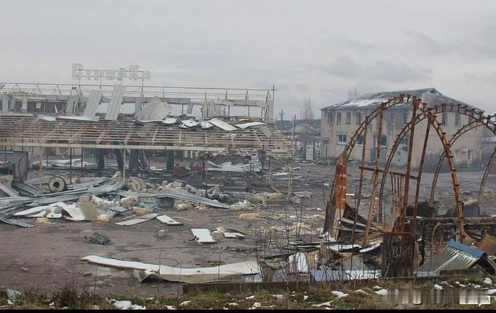 俄乌库皮扬斯克争夺战白热化！俄坚称牢牢掌控，乌强硬否认：已围歼俄军残部，城内激战