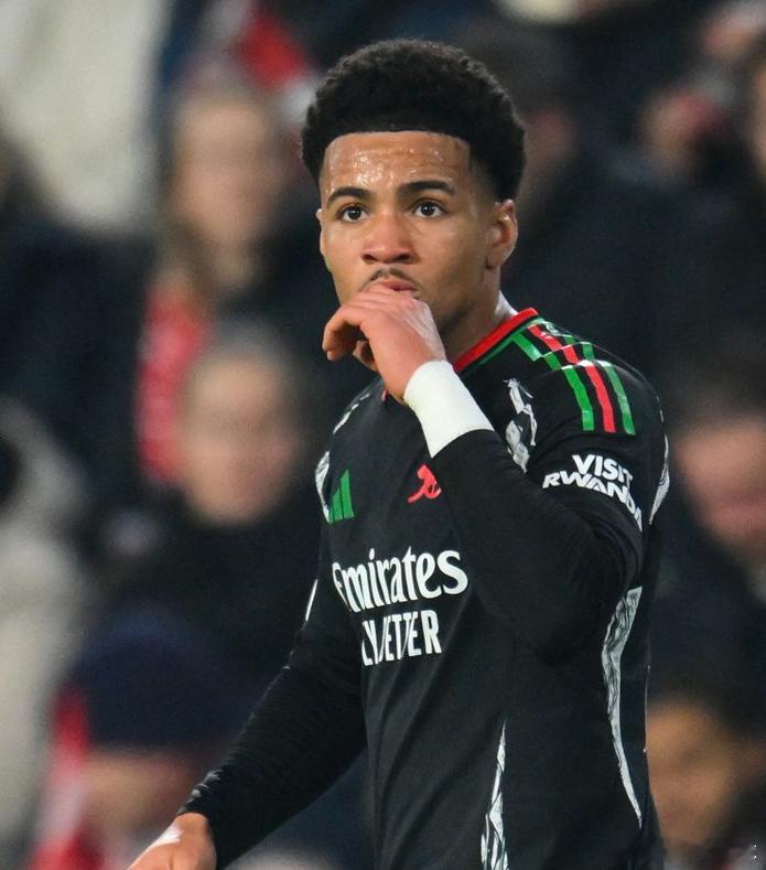 据著名转会专家罗曼诺报道，恩瓦内里已经同意加盟法甲的马赛，阿森纳方面也认为将其外