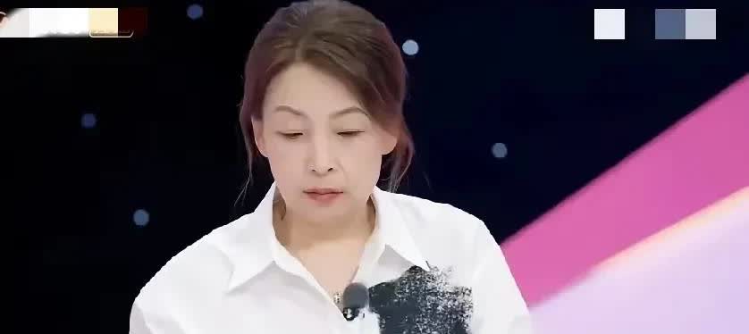 最近网上吵吵孙怡和董子健离婚的事，孙怡妈妈说真原因不是以前传的婆家看不起人或者不