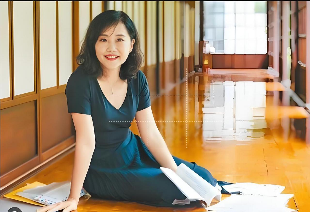 郑丽文就任主席后首度“开锄”，文传会副主委被开除！文传会副主委林益谆因情绪管