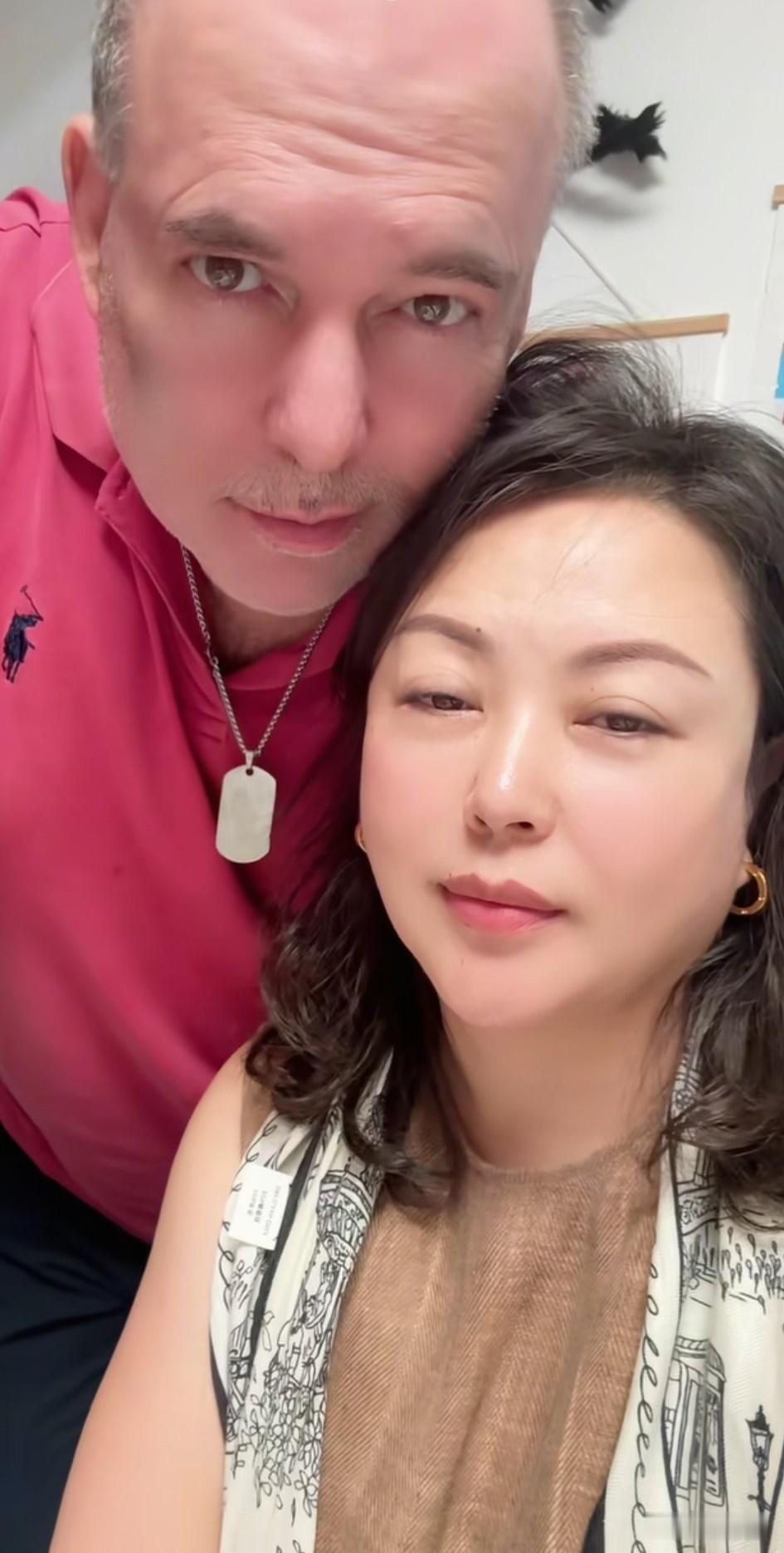 二婚宝妈远嫁澳大利亚，她的老公是一个50多岁的老太子，两个人当时是在国内旅行