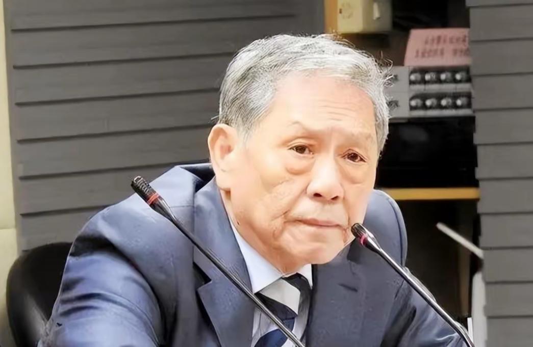 帅化民：以前毛主席说美国是帝国主义纸老虎，我是不服的！台湾退役中将帅化民在