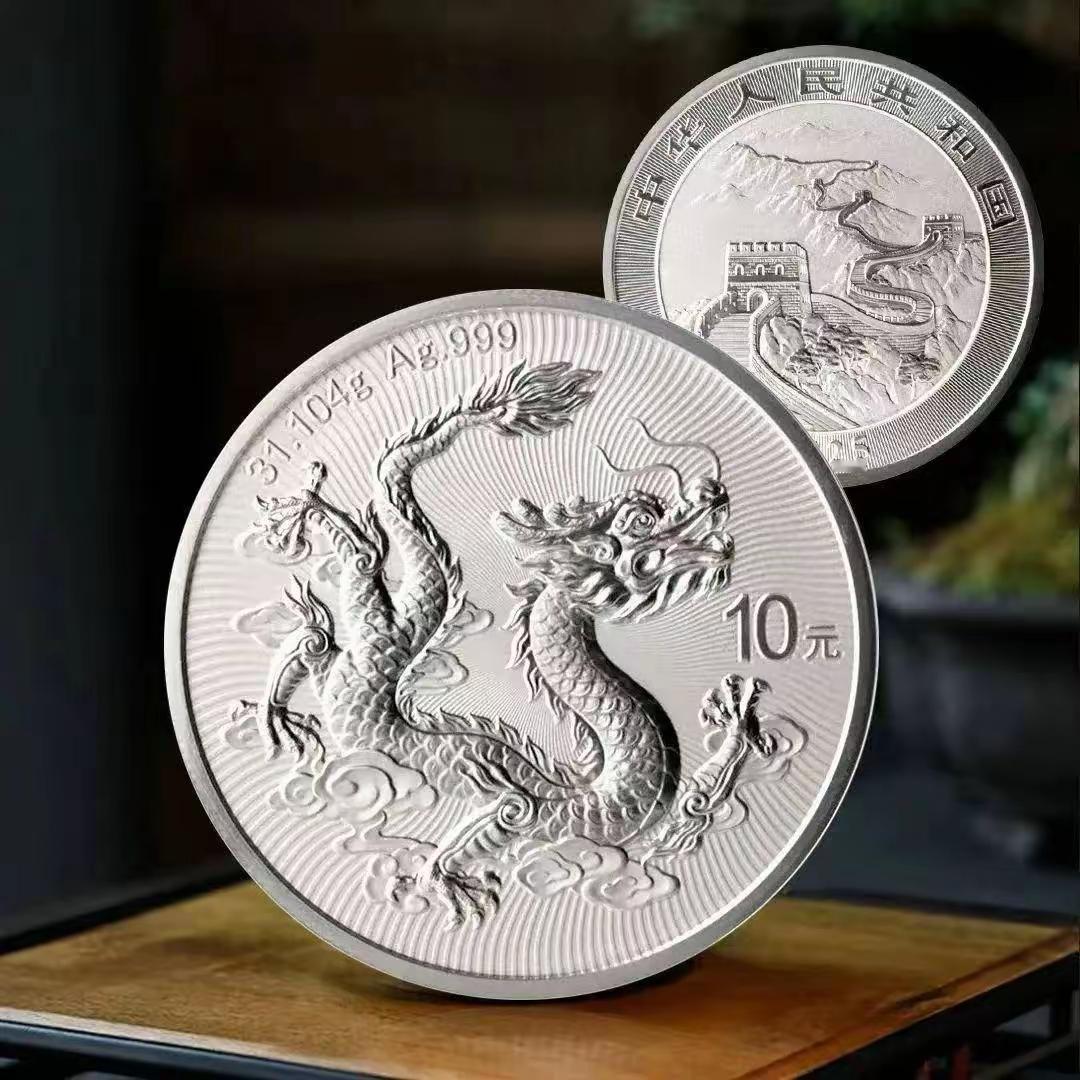 现在的水贝白银市场简直离谱到家了，直接公然捂盘不卖，硬生生和国际银价彻底脱钩！国