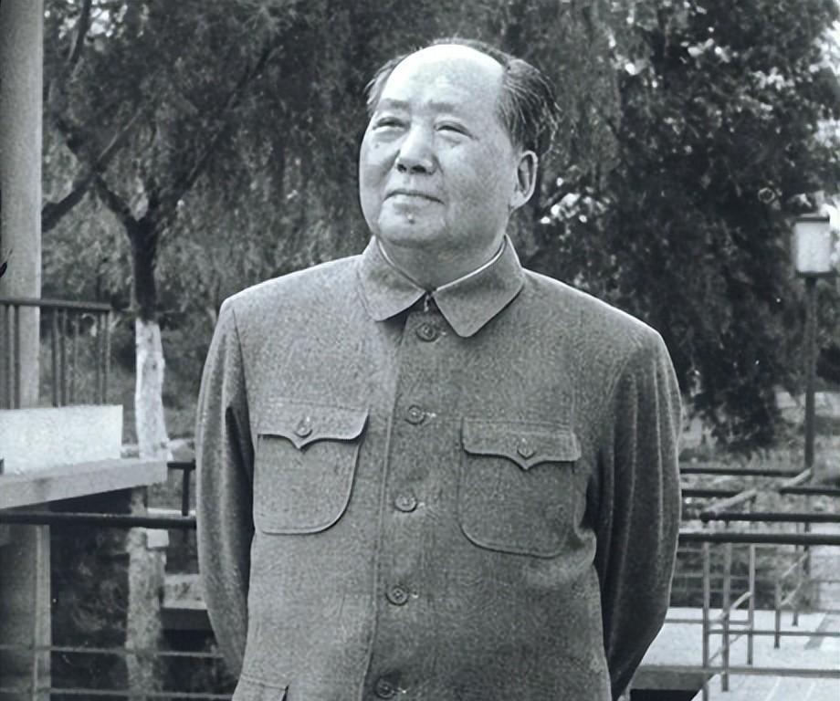 1963年陈毅和罗瑞卿主动登门拜访，毛主席了解真实原因后感叹：想敲我竹杠吗19
