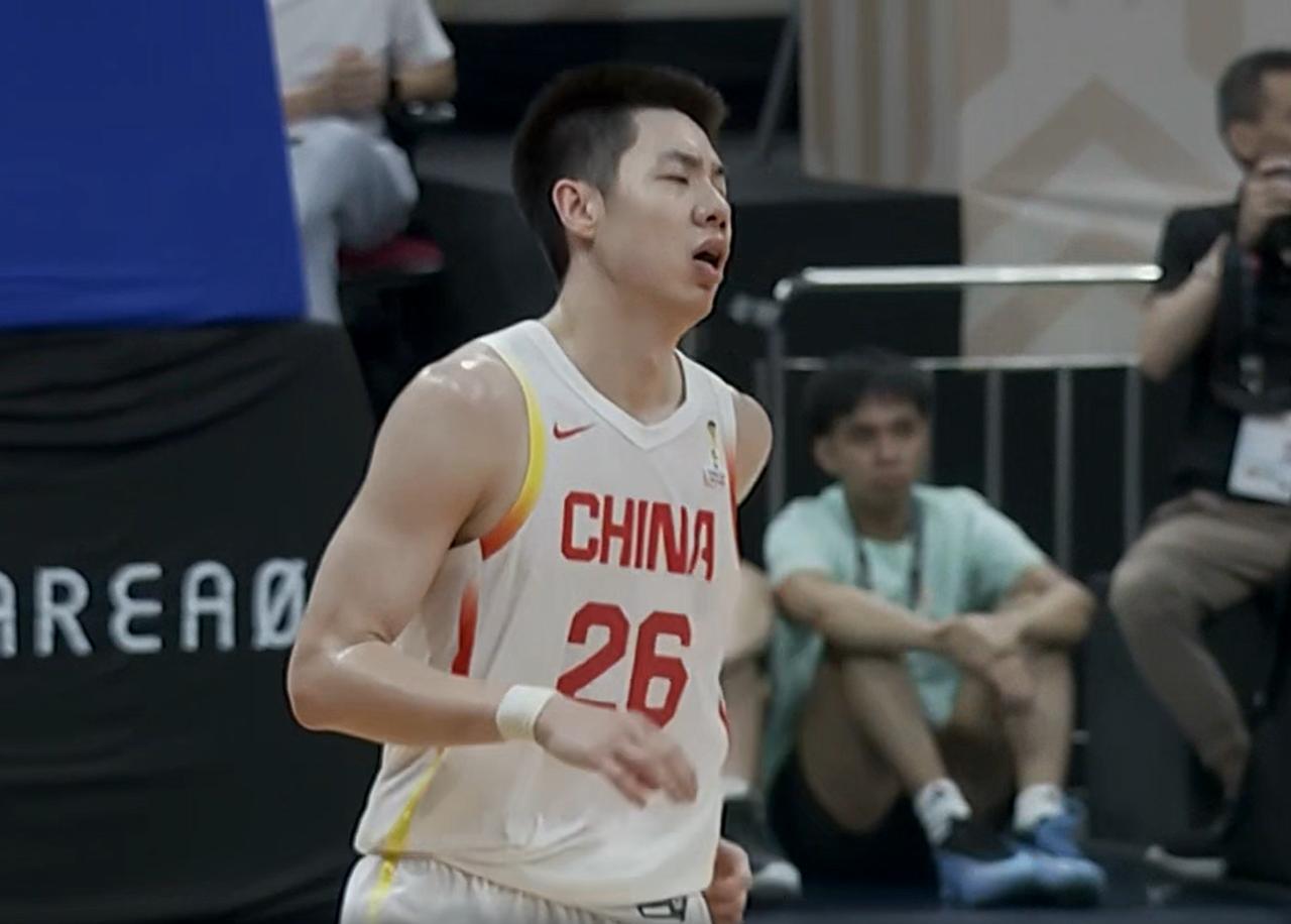 实话实说，中国男篮有2名球员，可以送走了！面对着新西兰队，中国男篮虽然只输了7