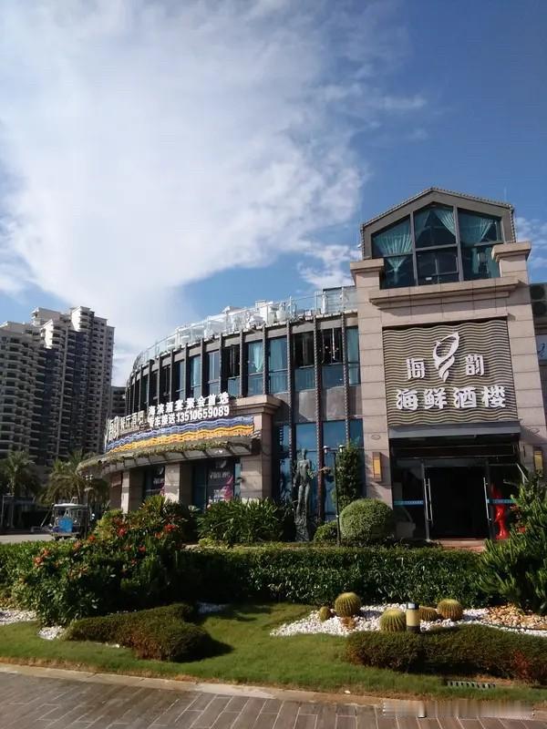 深圳湾片区，5月二手房成交量超30套。恒裕滨城二期单月成交5套，其中4套为170