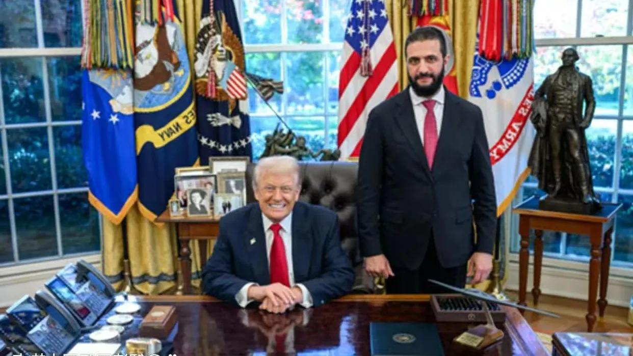 朱拉尼访美后向普京强硬“要人”！刚在华盛顿见过特朗普，这位叙利亚临时政府头目