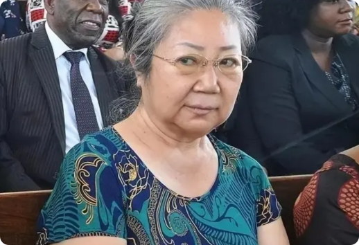 “罪有应得！”一中国大妈6年前被坦桑尼亚判15年有期徒刑，可扎心的是找祖国求救时
