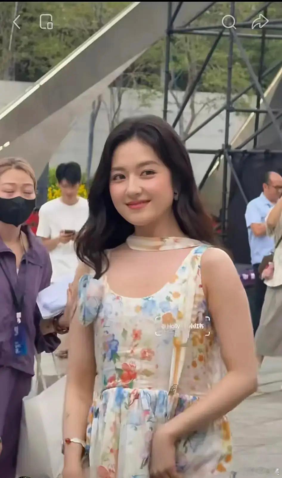 李兰迪真的是不能胖一点，没进组对自己太好了