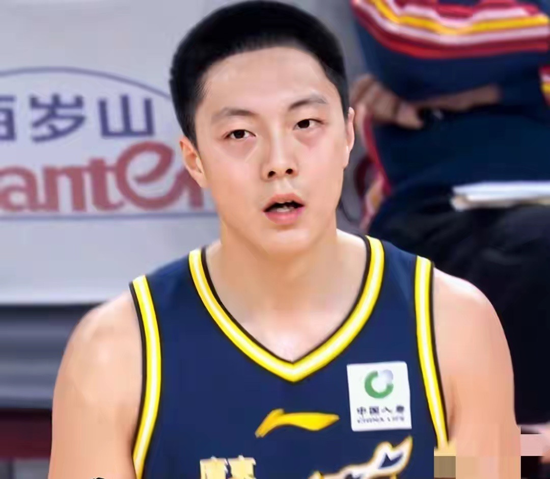 1月26日CBA常规赛第20轮，一场强弱差距肉眼可见的对决，却上演了全程揪心的剧