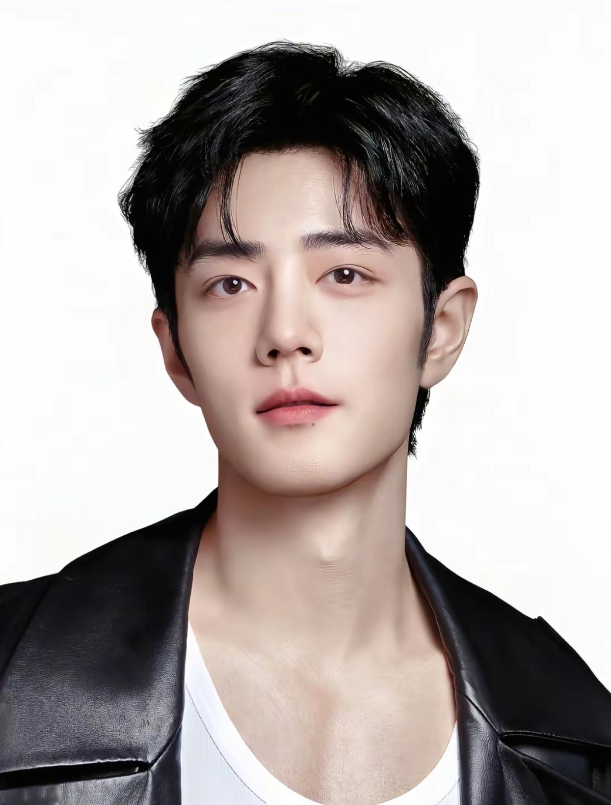 终于明白为什么藏海这个角色要让肖战来演了不为别的，肯定是看中了肖战的颜值吧