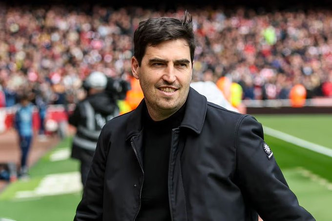 MarkDouglas曼联将伊劳拉列为他们的候选名单前列，他也是水晶宫梦寐以求