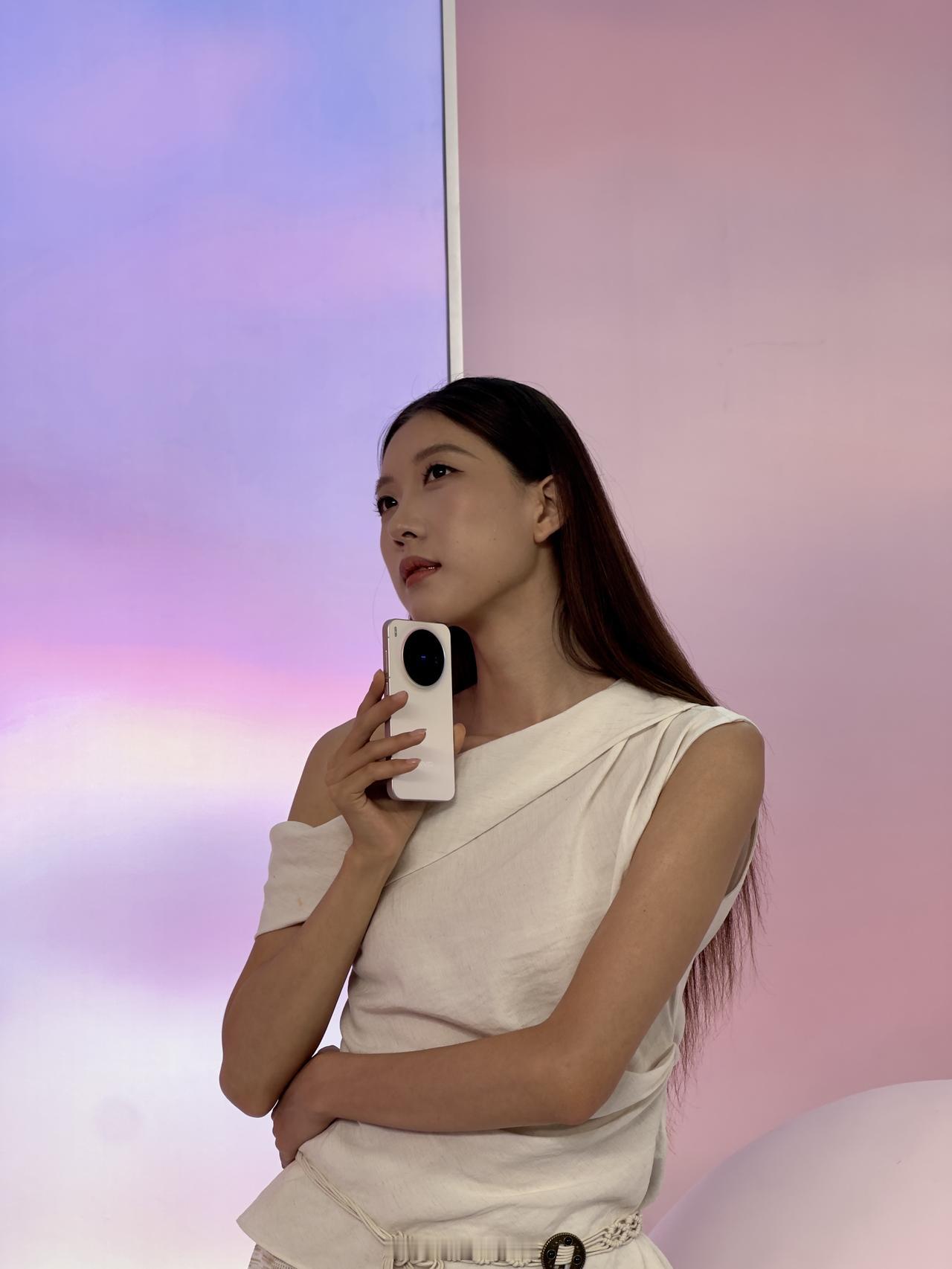 vivoX300系列，手机好看吗？