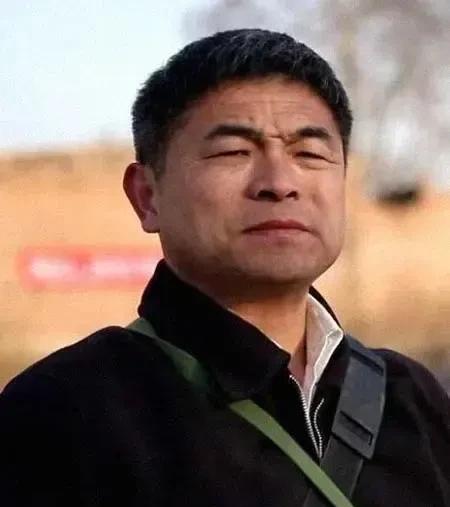 那么多家长不惜一切代价，找孩子的目的就是怕孩子在外边吃苦，看到孩子得到善待，心理