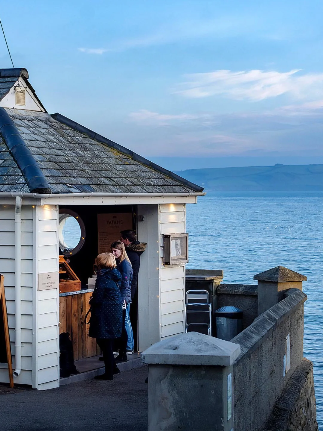 英国Cornwall☕️好喜欢这家海边咖啡店啊…