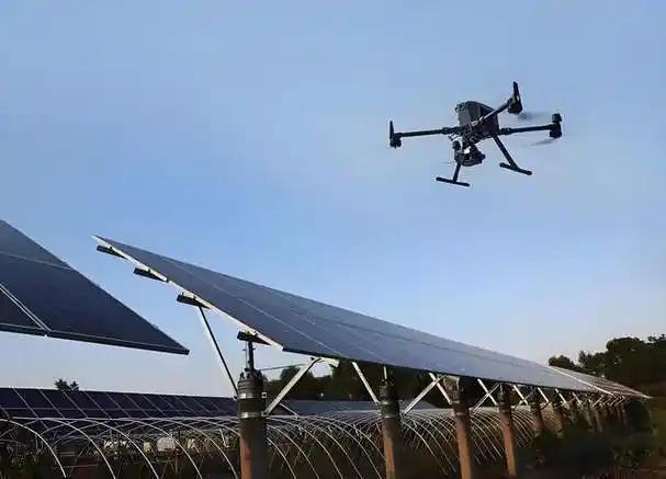 科幻成真了！中国人搞出“太空充电宝”：100米外能送1180瓦电能，无人机飞着就