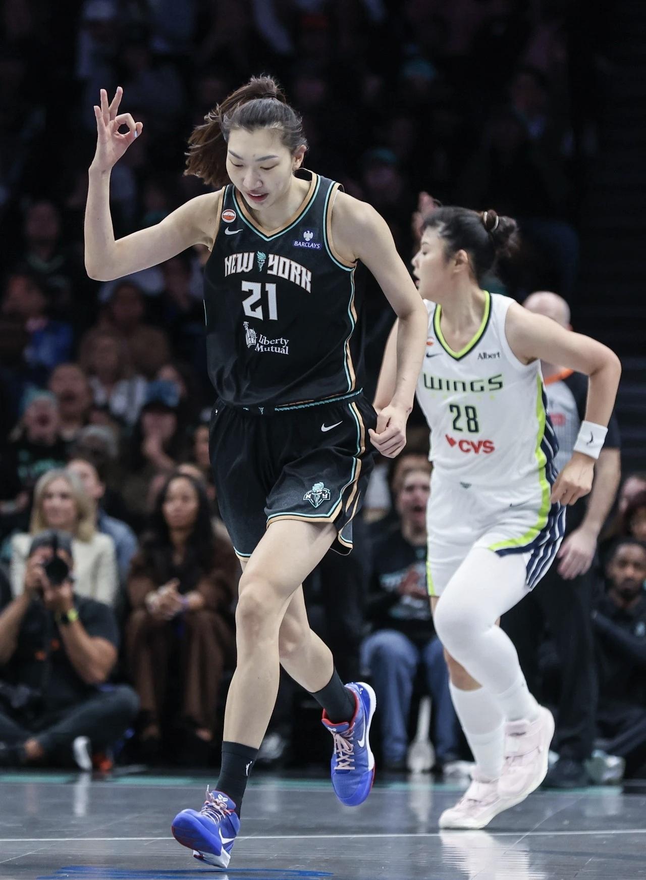 韩旭李月汝在海外艰难起步，本周，韩旭代表WNBA纽约自由人队出战三场常规赛，分别