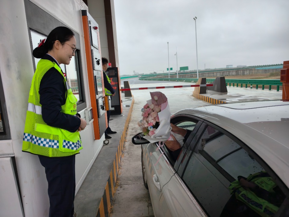 皖苏新通道! 泗蚌高速皖苏省界至五河段今日通车
