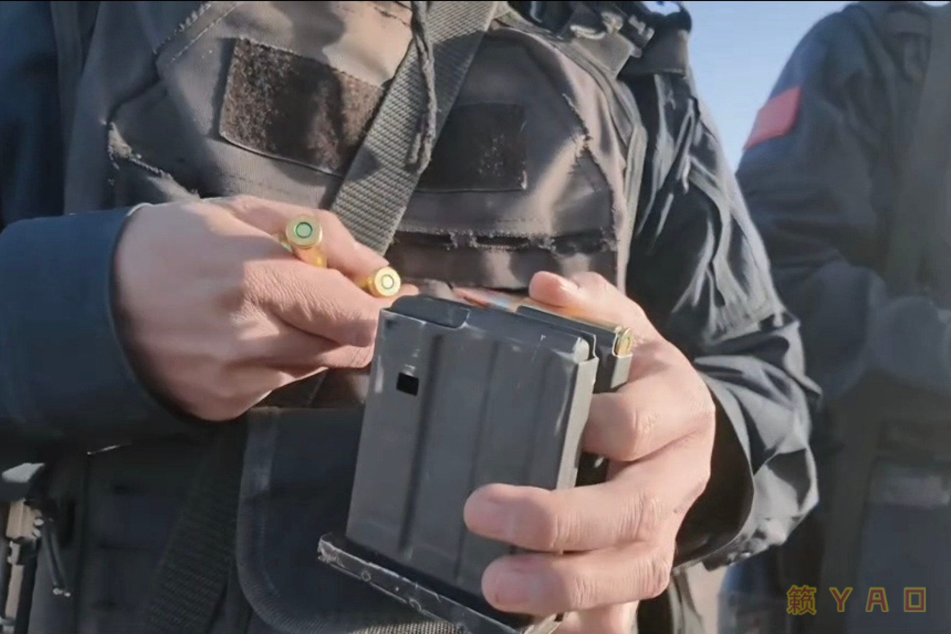 2025年XJ喀什地区“昆仑·特警”首届大比武狙击步枪射击26w弹匣并联器​​