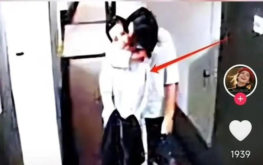 赢了天下，输了自己，18年前那场走廊风波，早就写好了两人的结局。数据不会骗人。