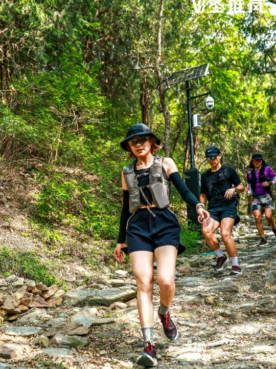 新装备当然要进山试试🏃