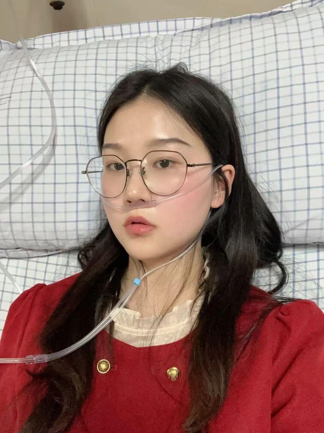 李姓女子从深圳回了粤北老家，一身虚脱。肚子里的孩子打了，主管的男人也不要她了。她