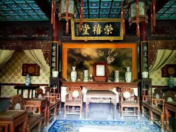 荣宁二府的影射你读懂了吗？你以为荣宁二府就只影射曹家那点兴衰史？大错特错！