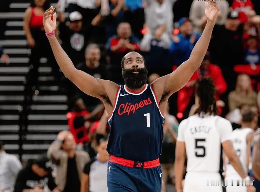 打个锤子！快船103-121惨败灰熊，看看球员正负值与数据，谁才是输球的最大祸首