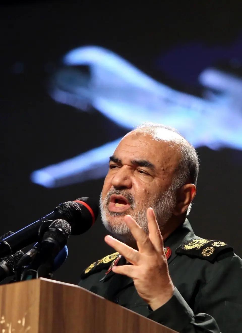 伊朗卫队总司令：手指已扣在扳机上！伊朗防长：誓言誓死保卫国家。美军舰队已经就