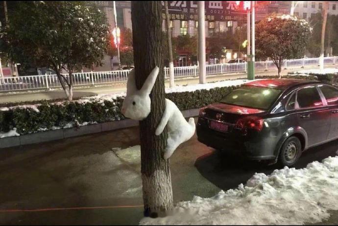 到底谁给这些雪人做的造型