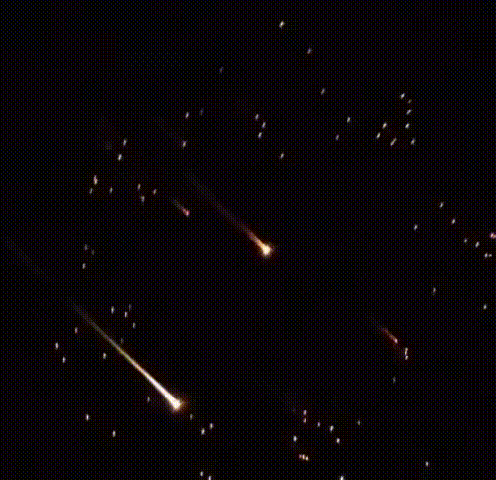 伊朗二把手拉里贾尼被以军空袭炸死后，伊朗向以色列发动大规模报复性打击，虽然发射导