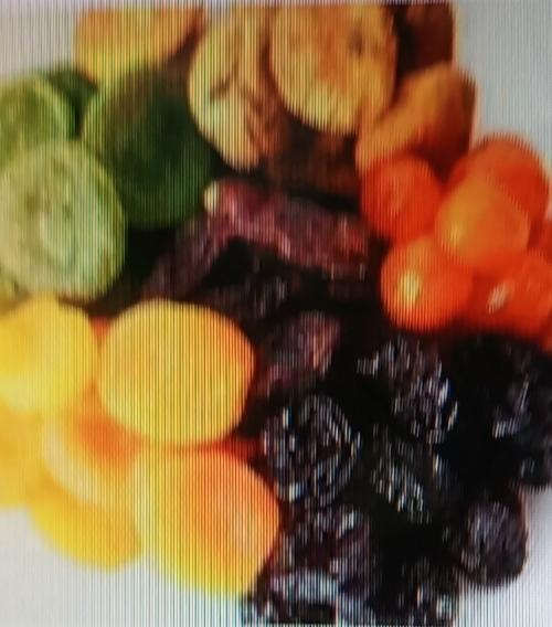 怕血管被血栓堵塞？这些食物堪称天然清道夫。先说芹菜，它含芹菜素和膳食纤维，能刮