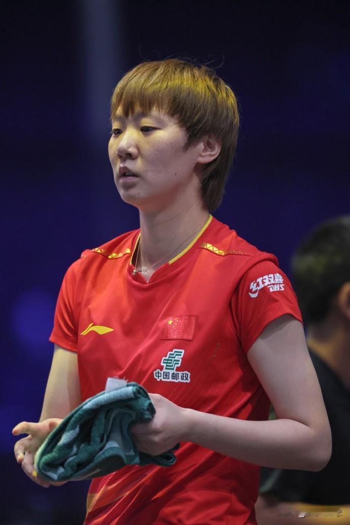 支持国乒这个决定：王曼昱将缺席乒超总决赛据说，香港总决赛结束后，国乒队医对曼