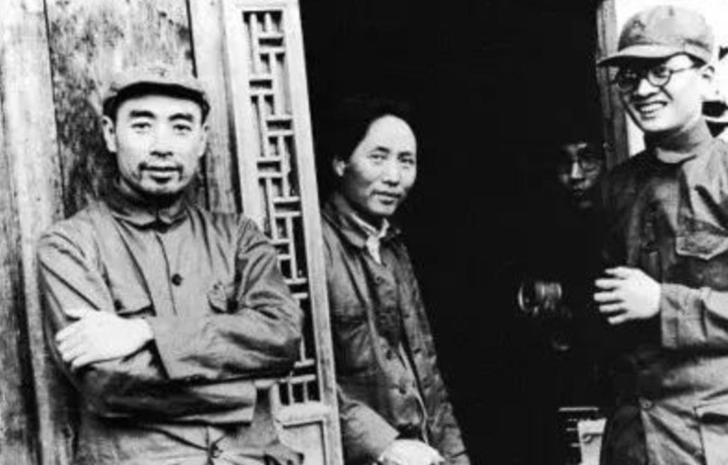 有人说，新中国是“谋事在毛，成事在周”，其实不完全对。尤其是读了周恩来对毛泽东的