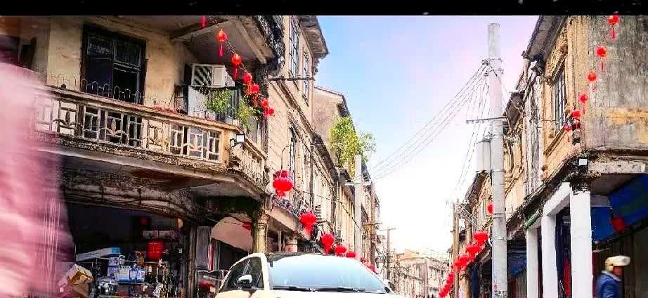车圈沸腾了，工信部和财政部下达2026年购车新政策。现在买车不光看价格，